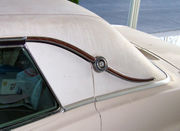 A (simulated) landau bar on a 1967 Ford Thunderbird