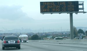 Sign on Interstate 880 (California) in Oakland, California