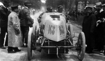 Fernand Gabriel driving a Mors in Paris-Madrid 1903